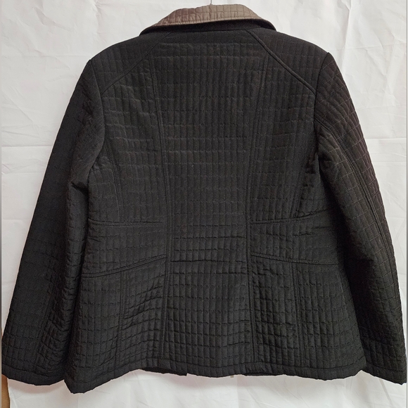 Mid-weight Gallery jacket - Picture 3 of 6